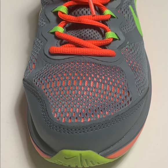NIKE Dual Fusion Run 3 Womens Size US 9.5 Running Shoes Gray Neon Orange - Picture 2 of 10
